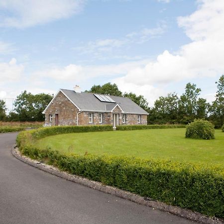 Inviting 4-Bed House In Strokestown Vila Exterior foto