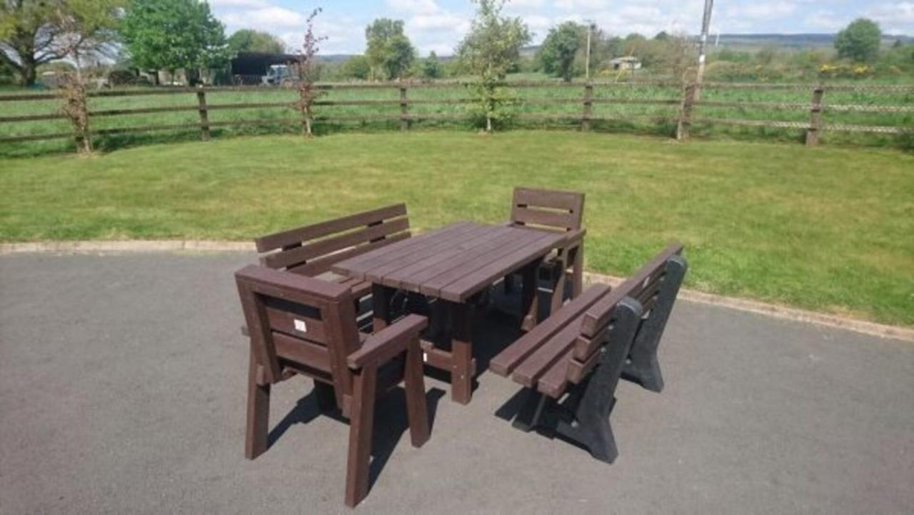 Inviting 4-Bed House In Strokestown Vila Exterior foto